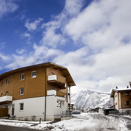 Adler Apartment *
