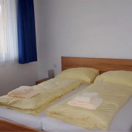 Adler Apartment *